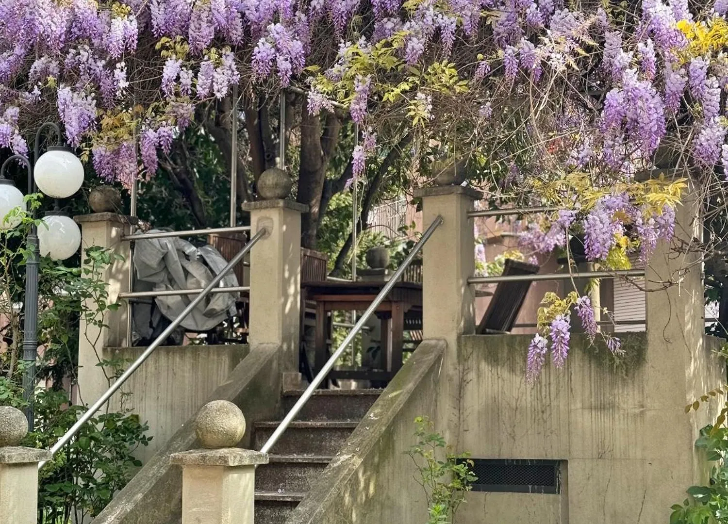 Bwr - Appartamenti Su Naviglio Martesana, Via Meli Milan Italy